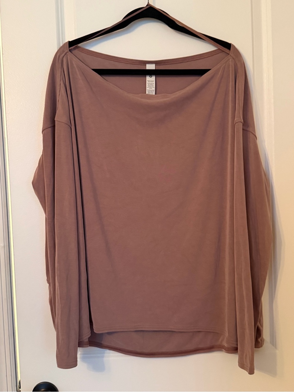 lululemon athletica Drapey Softstream Shirt Size XL NWOT